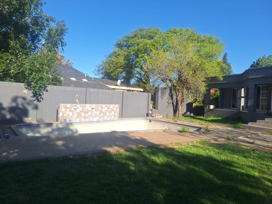 7 Bedroom Property for Sale in Dan Pienaar Free State